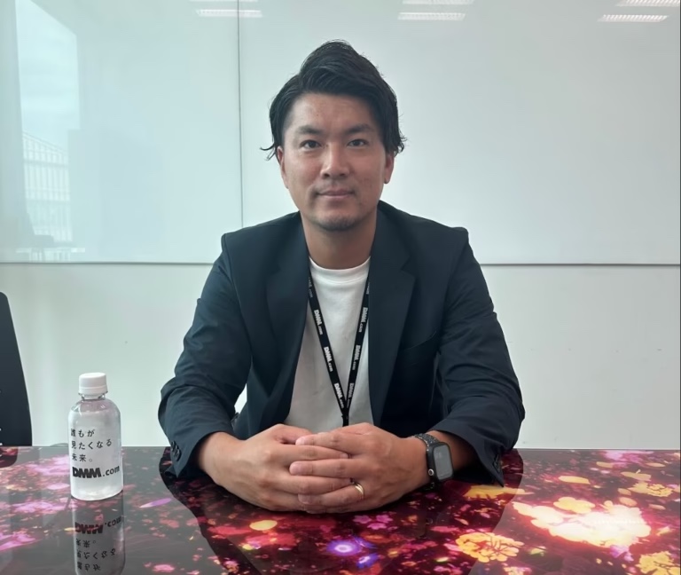 インタビューの様子